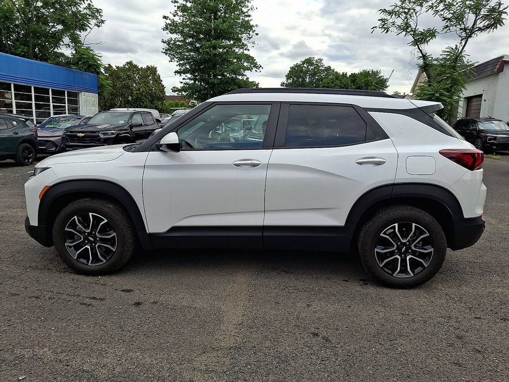 Certified 2023 Chevrolet TrailBlazer ACTIV w/ Technology Package FWD image 4