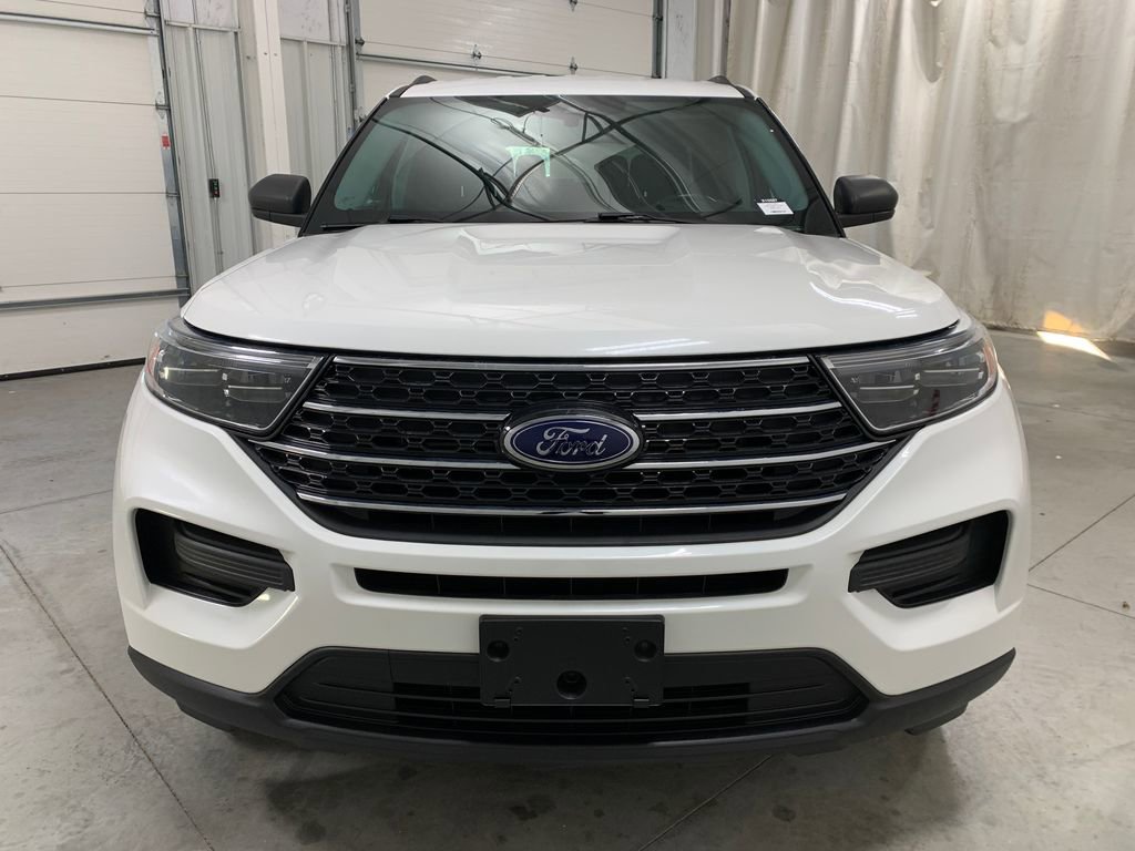 Used 2022 Ford Explorer XLT image 29