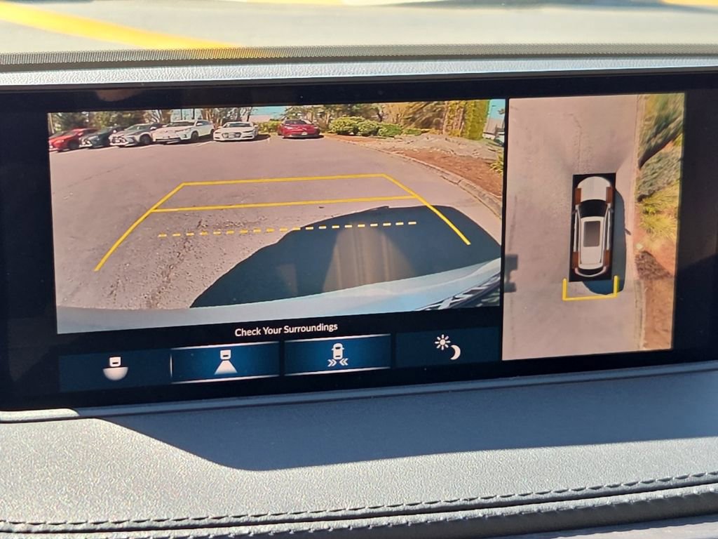 Used 2024 Acura MDX SH-AWD w/ Advance Package image 26