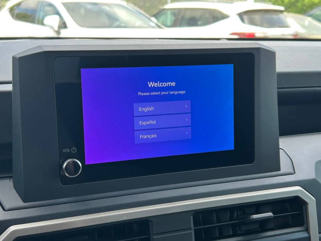 Certified 2025 Toyota Tacoma SR image 28