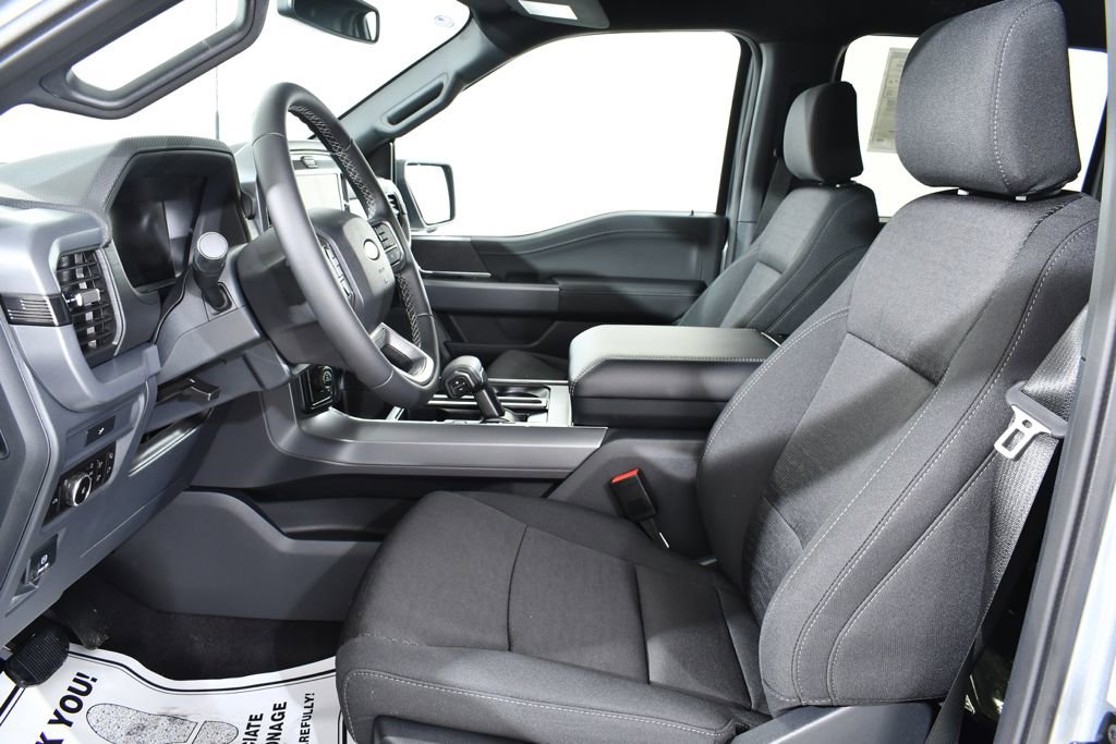 New 2026 Ford F150 XLT w/ Equipment Group 302A MID image 6