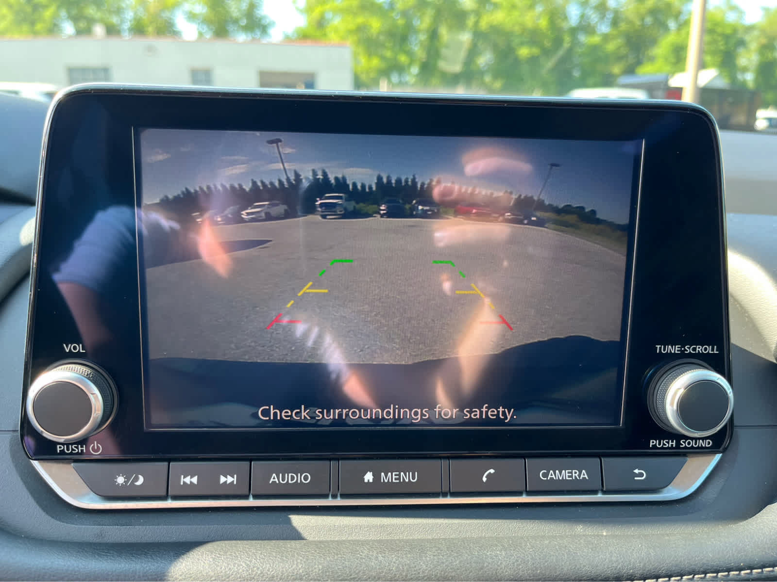 Used 2024 Nissan Rogue SV FWD image 16