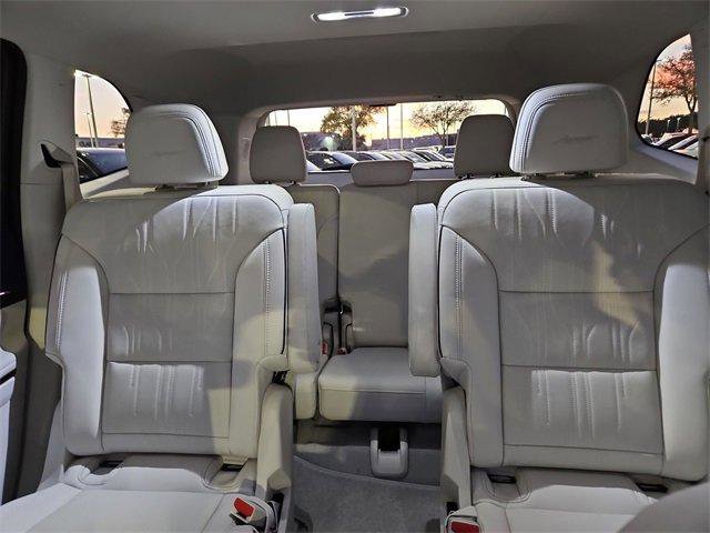 New 2026 Buick Enclave Avenir w/ Super Cruise Package image 12