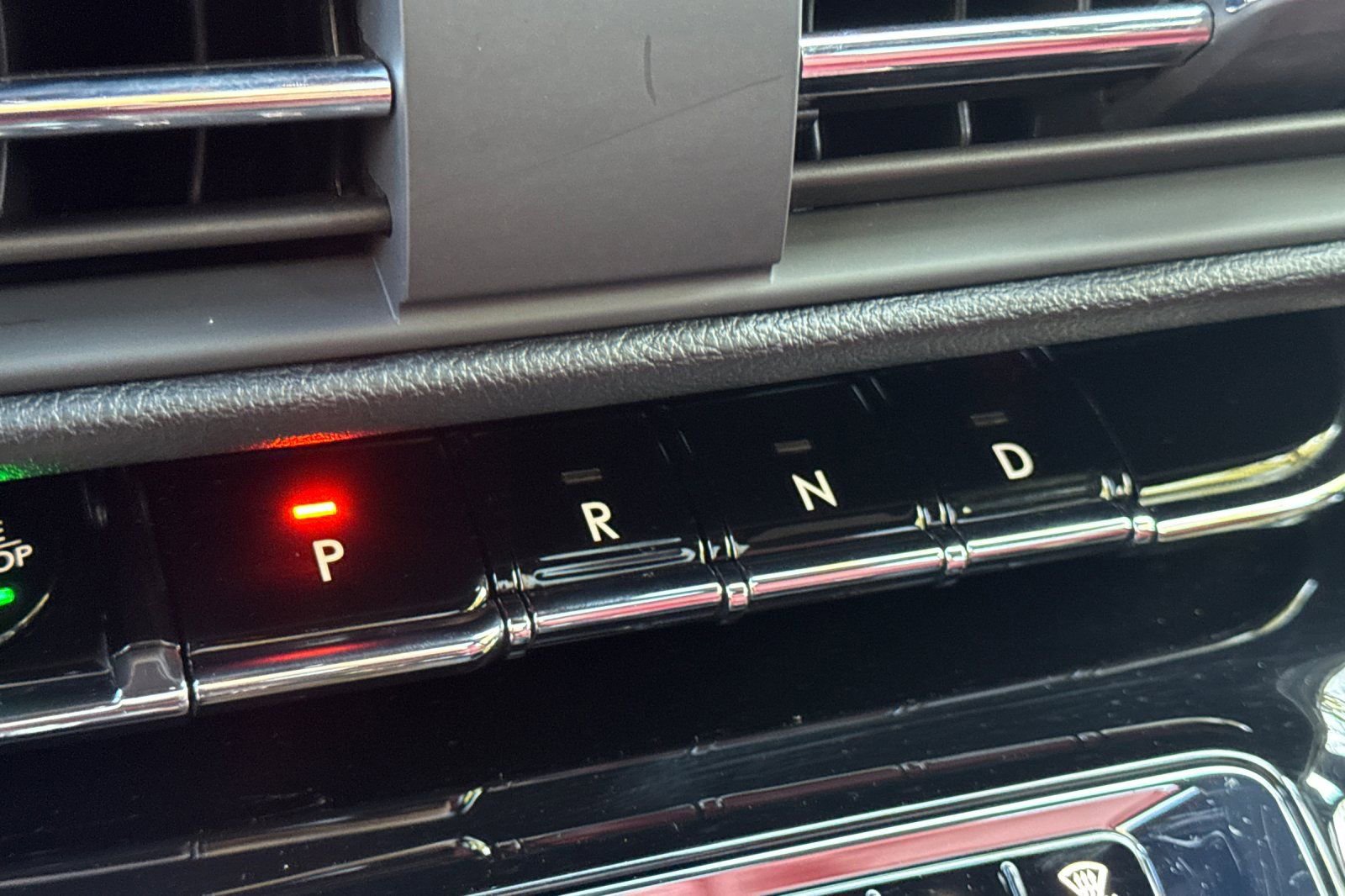 Certified 2025 Lincoln Corsair Grand Touring image 22