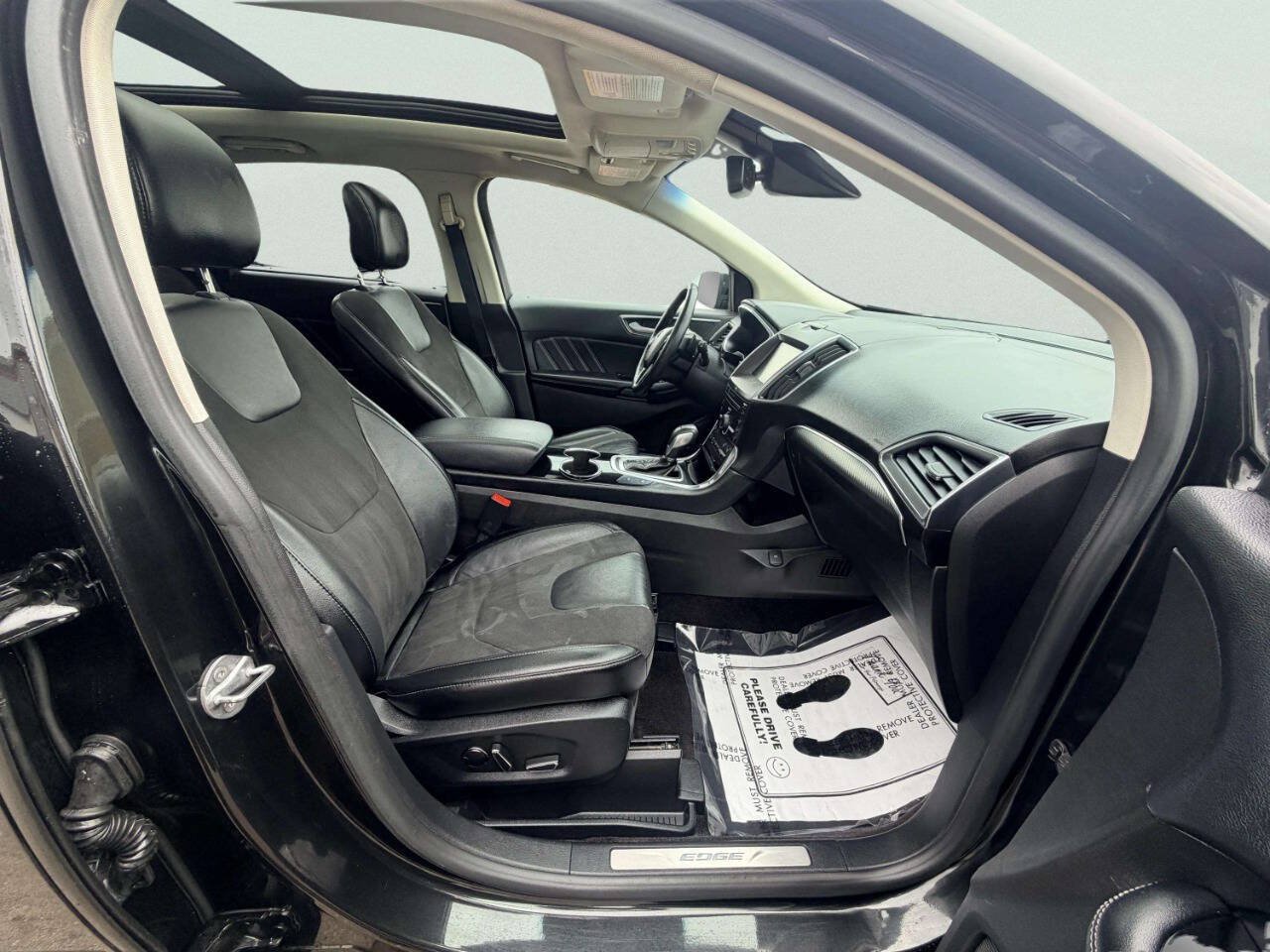 Used 2015 Ford Edge Sport w/ Equipment Group 401A AWD/4WD image 30