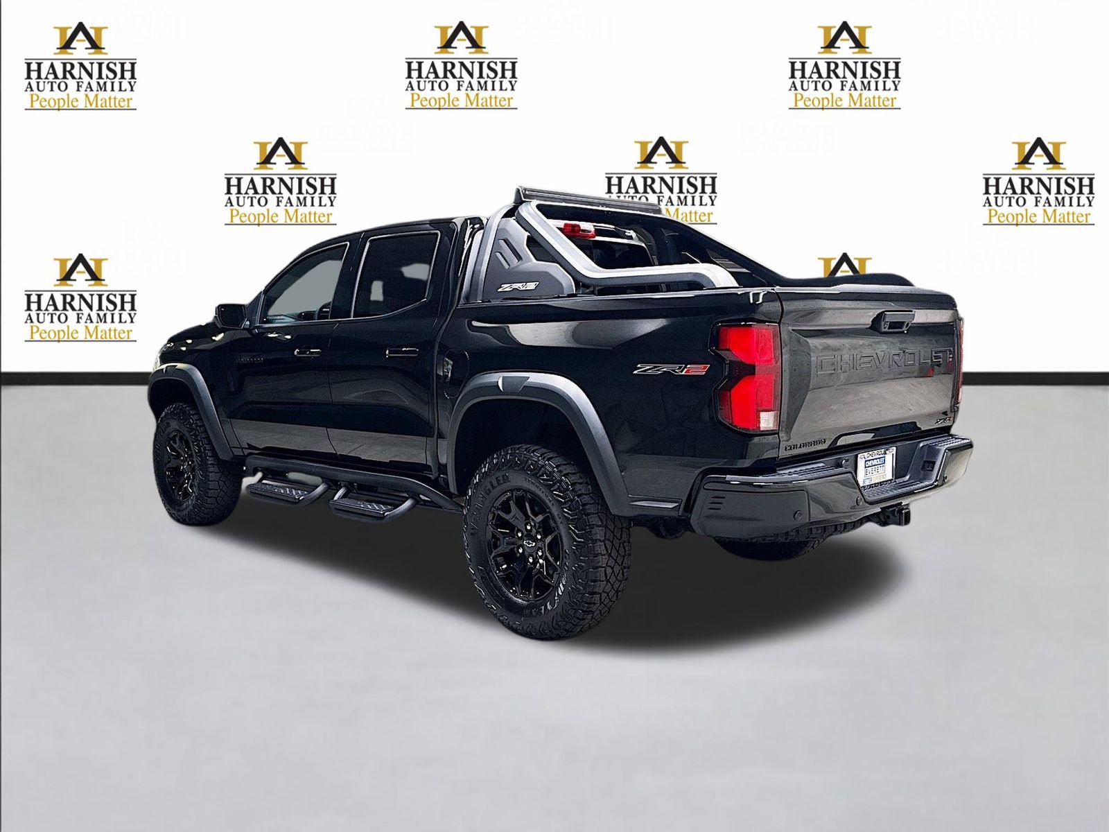 New 2025 Chevrolet Colorado ZR2 w/ Midnight Edition image 9