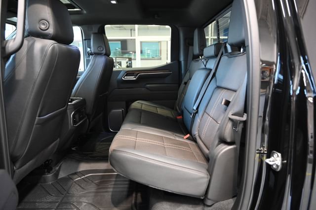 New 2026 Chevrolet Silverado 1500 High Country AWD/4WD image 16