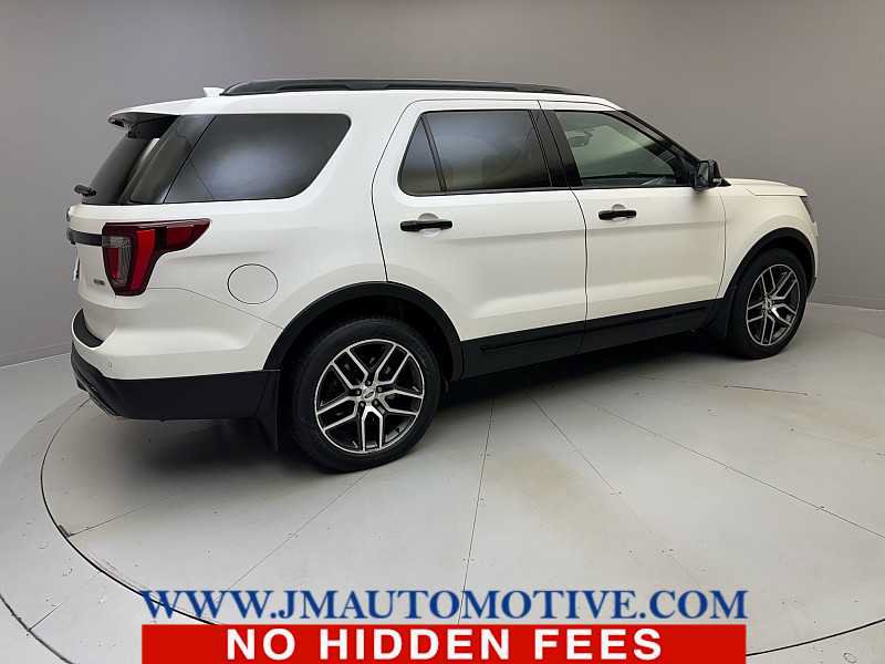 Used 2017 Ford Explorer Sport w/ Equipment Group 401A AWD/4WD image 5