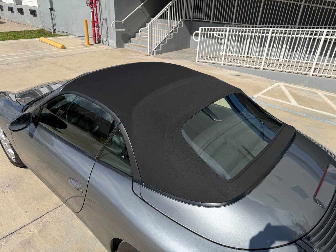 Used 2001 Porsche 911 Carrera 4 image 15