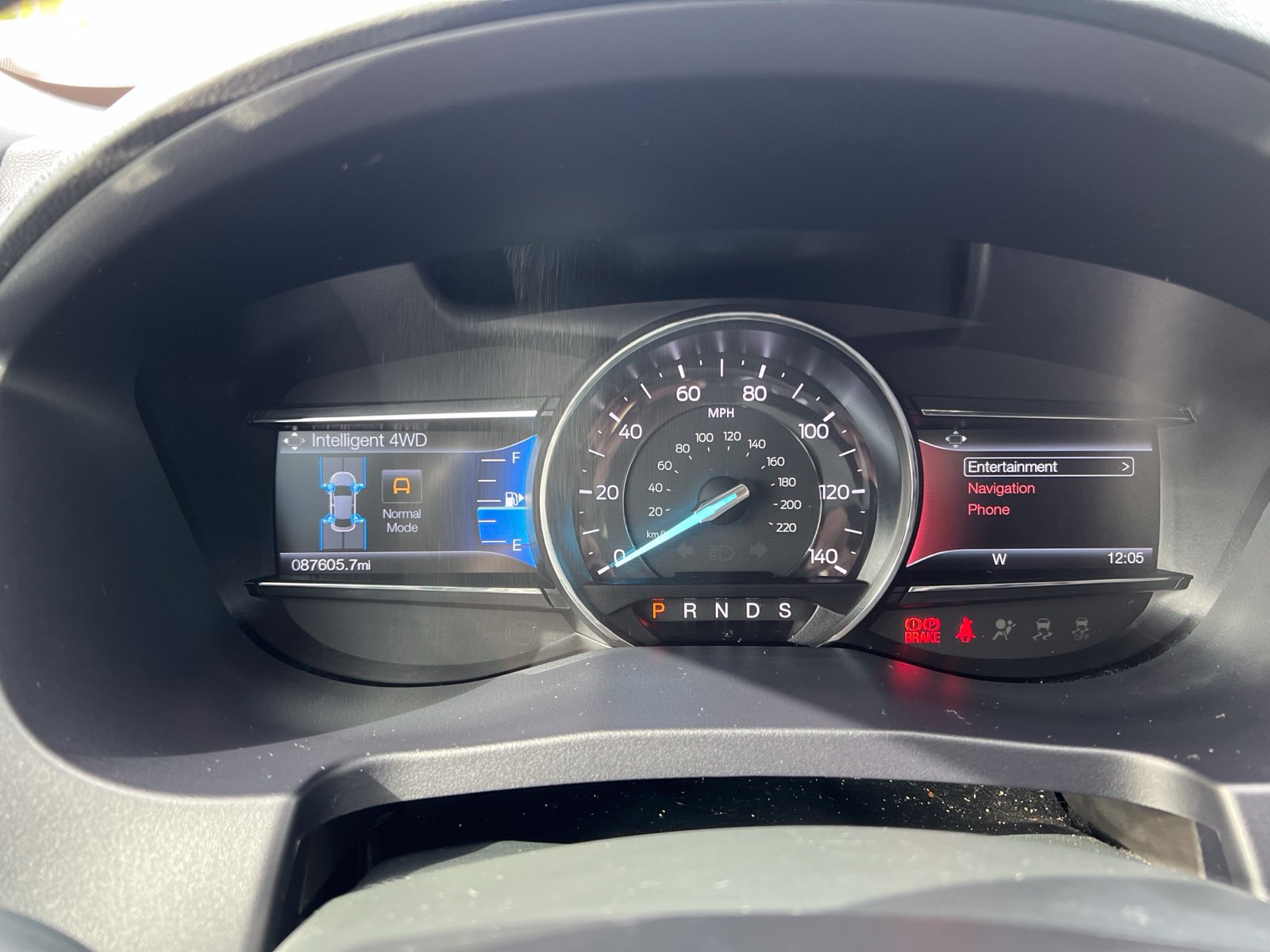 Used 2017 Ford Explorer XLT w/ Equipment Group 202A AWD/4WD image 8