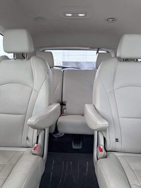 Certified 2024 Buick Enclave Essence w/ LPO, Floor Liner Package image 21