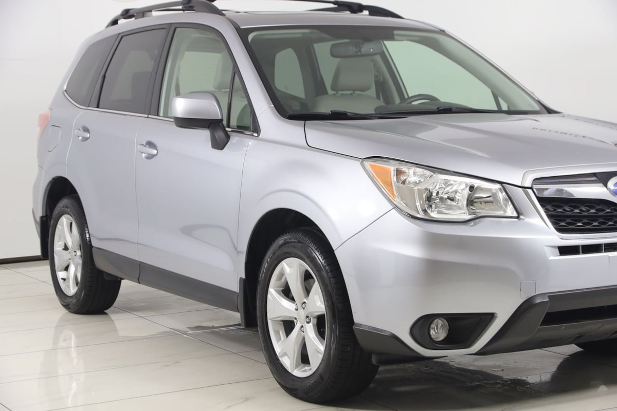 Used 2015 Subaru Forester 2.5i Limited AWD/4WD image 35