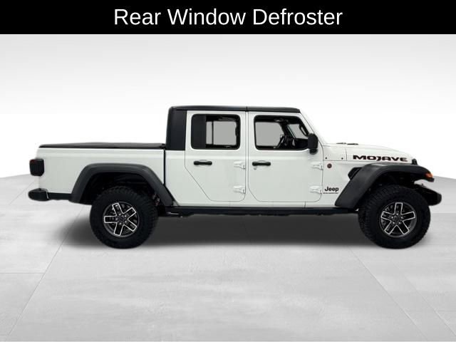 Used 2024 Jeep Gladiator Mojave image 7