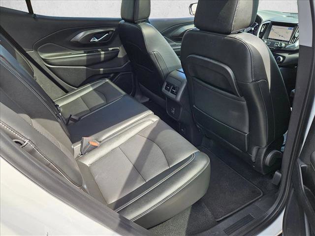 Used 2023 GMC Terrain SLT w/ Infotainment Package II FWD image 19
