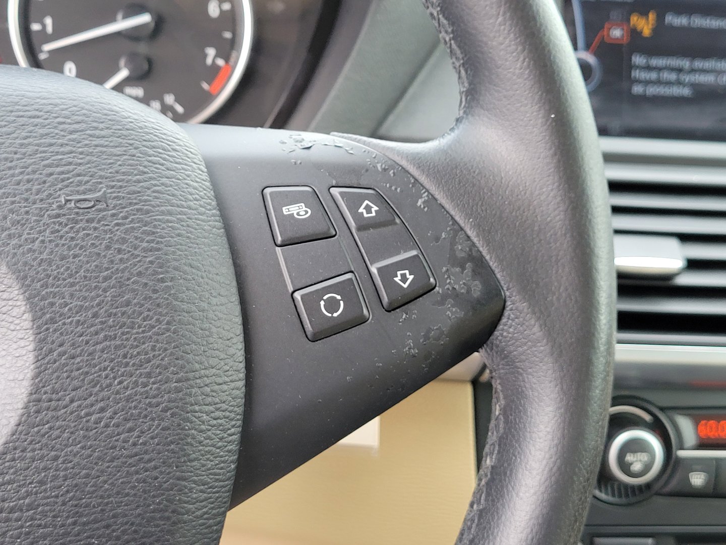 Used 2011 BMW X5 xDrive35i image 23