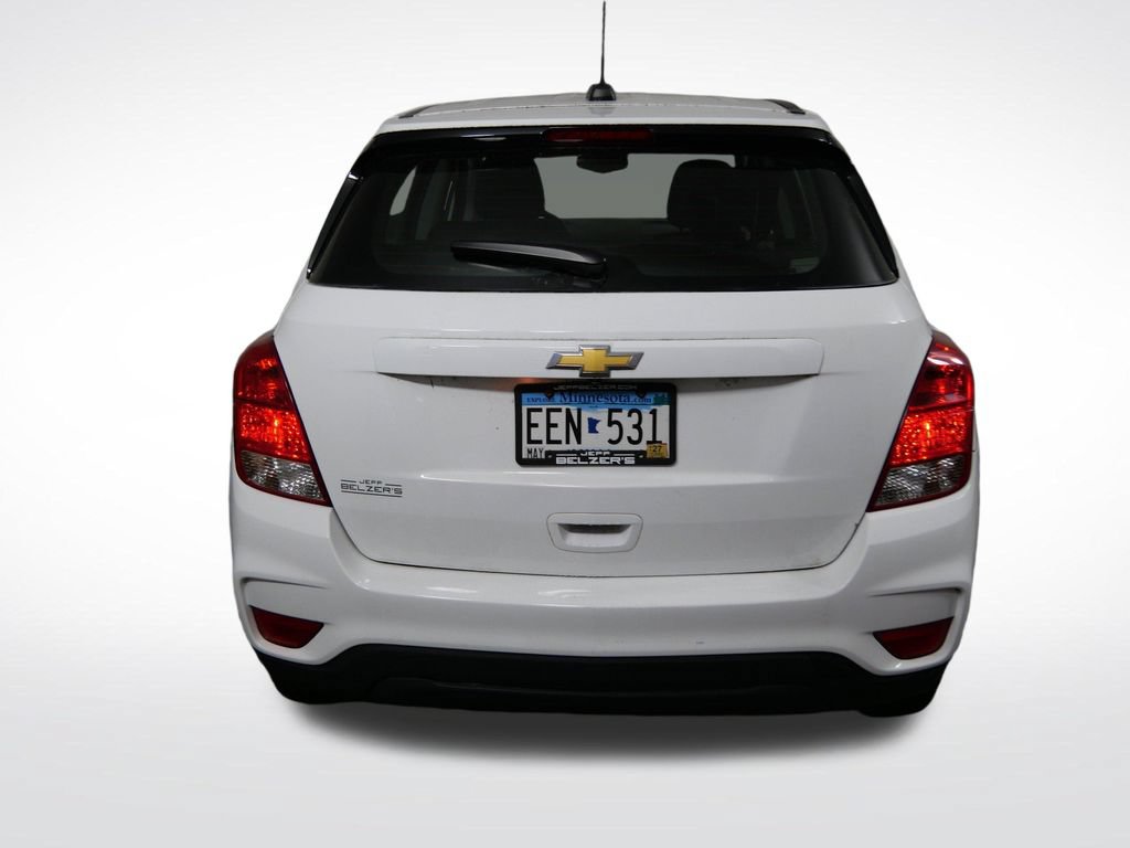 Used 2017 Chevrolet Trax LS AWD/4WD image 4