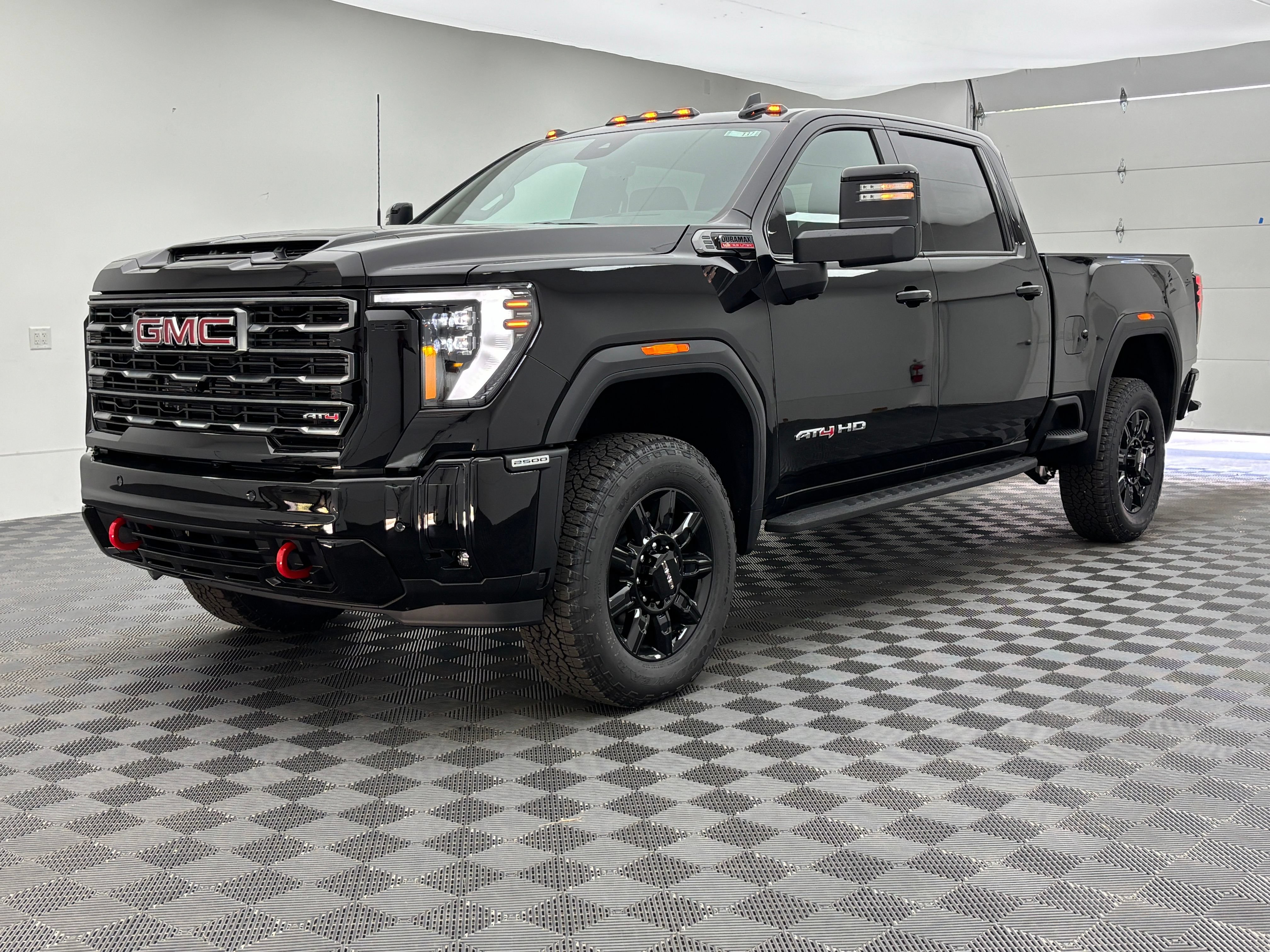 New 2026 GMC Sierra 2500 AT4 w/ AT4 Premium Plus Package AWD/4WD image 2