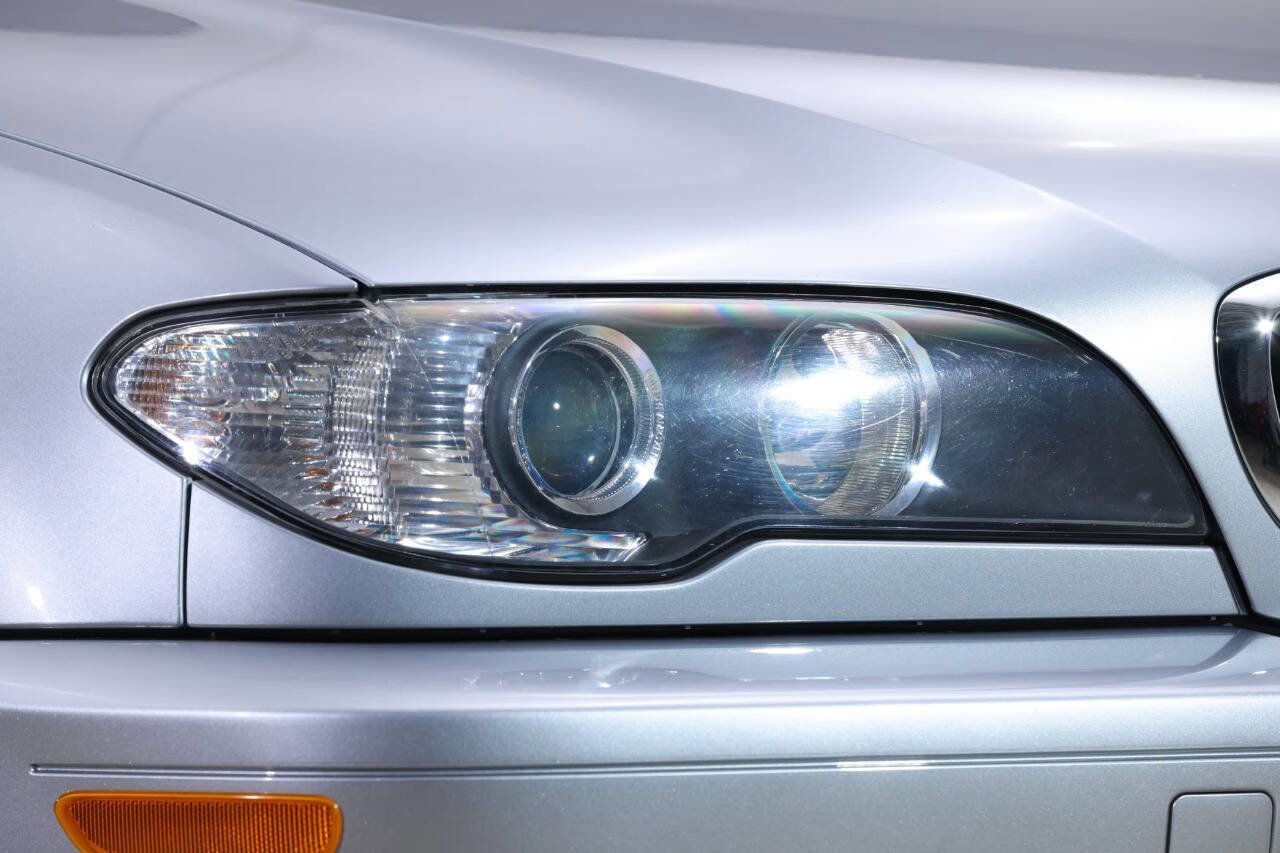 Used 2004 BMW 330Ci Coupe image 9