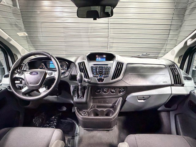Used 2018 Ford Transit 350 XLT image 18