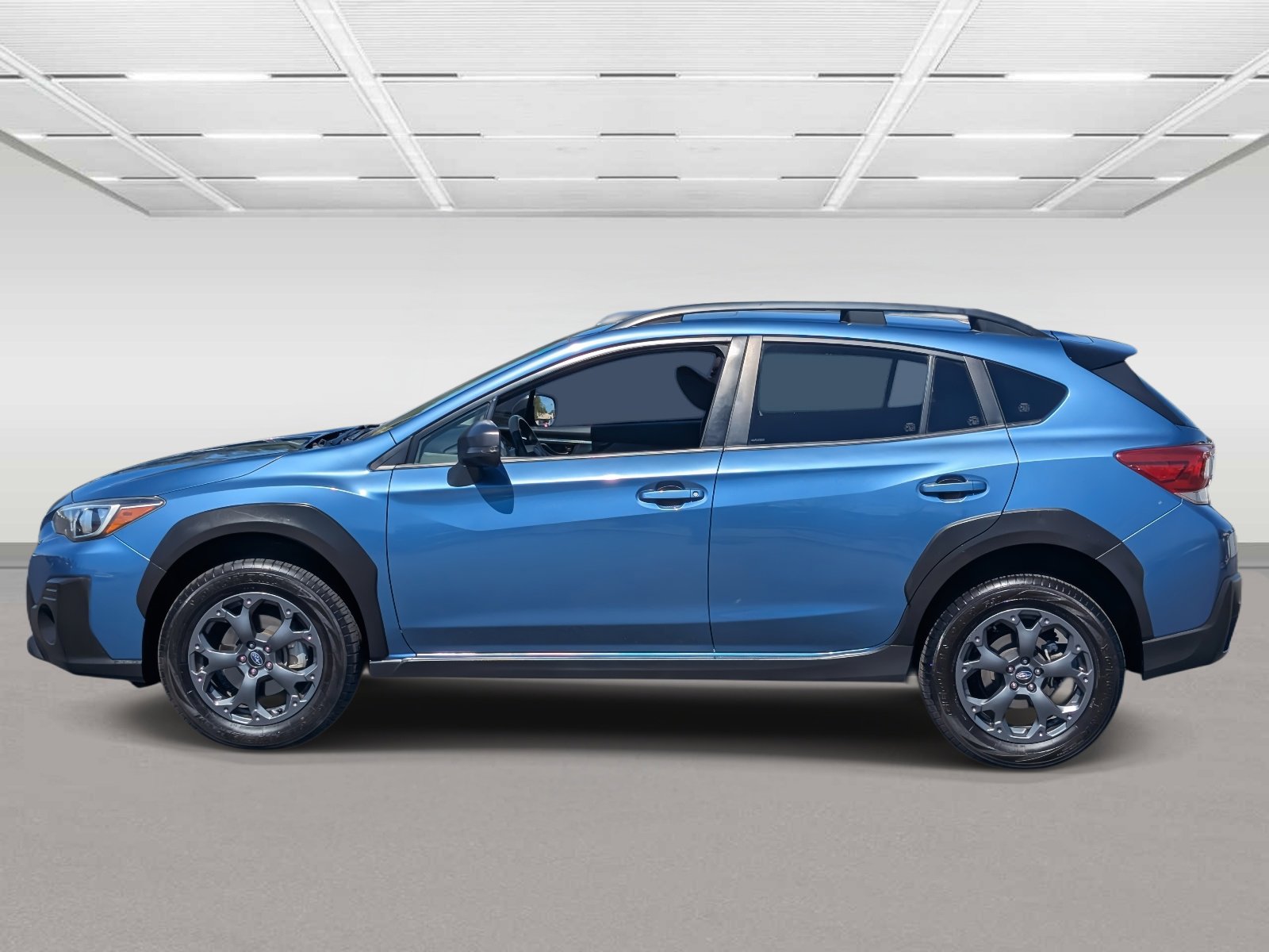 Used 2021 Subaru Crosstrek 2.5i Sport w/ Moonroof Package image 2