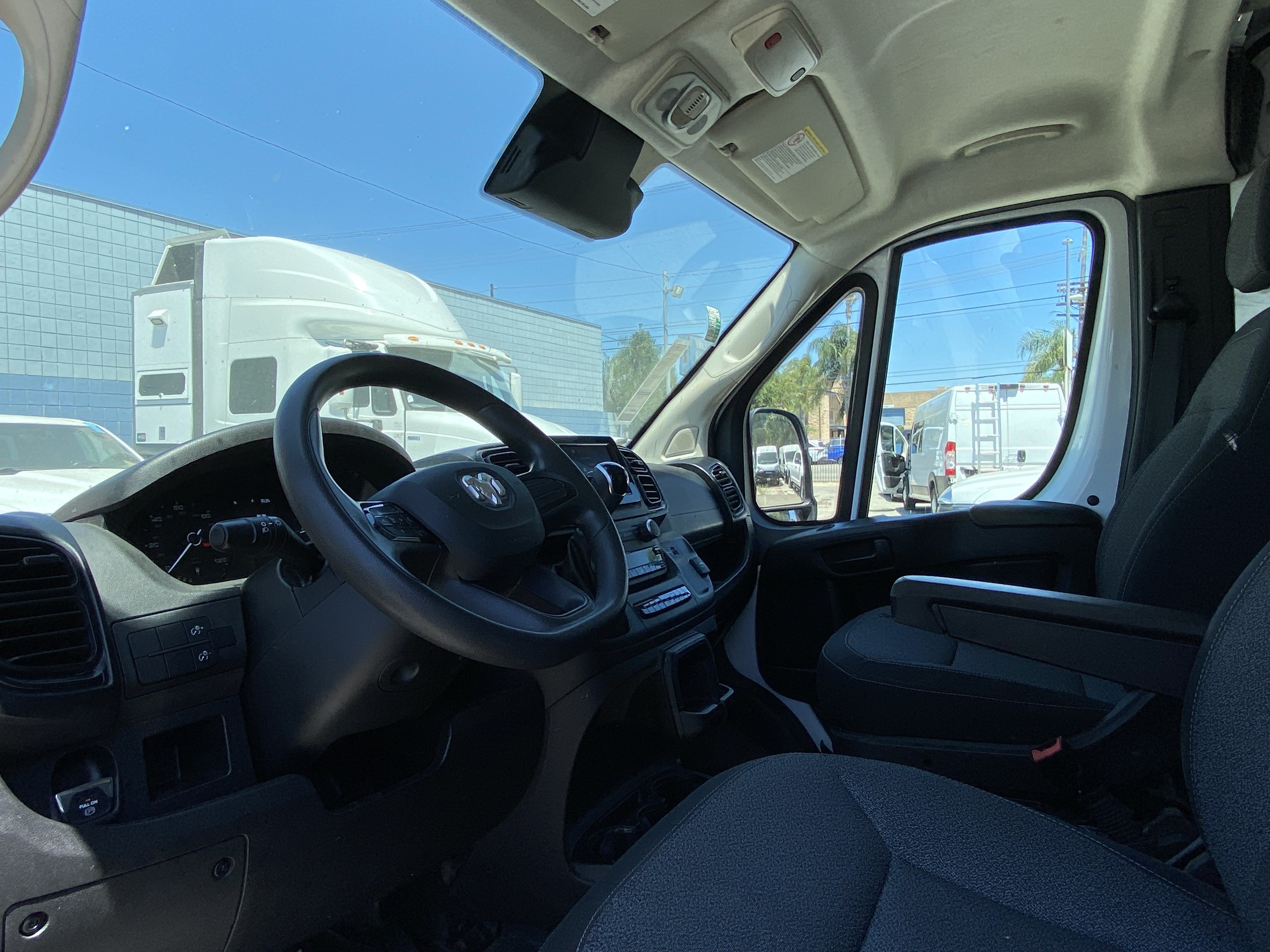 Used 2023 RAM ProMaster 3500 FWD image 17