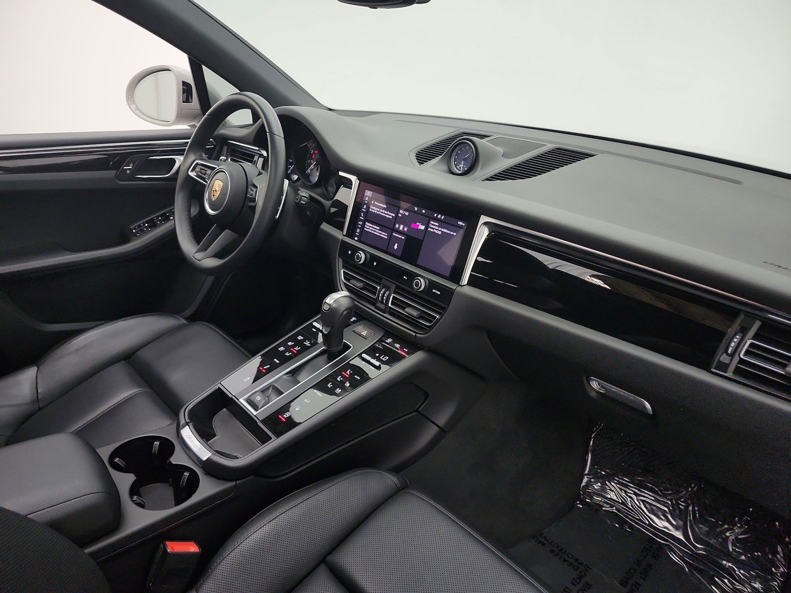 Used 2023 Porsche Macan S image 33