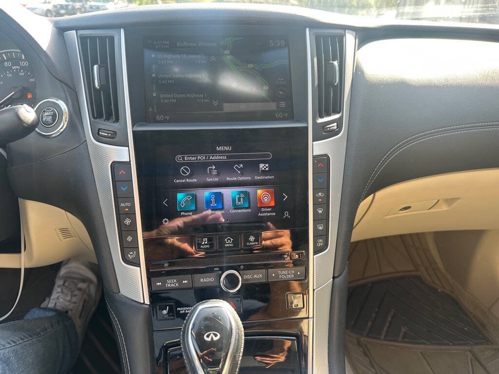 Used 2020 INFINITI Q50 Luxe w/ Essential Package (3.0T Luxe) AWD/4WD image 9