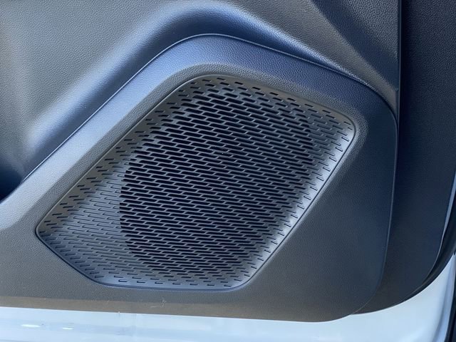 New 2026 Chevrolet Equinox EV LT FWD image 30