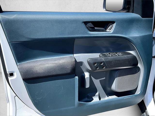 Used 2023 Ford Maverick XL image 17