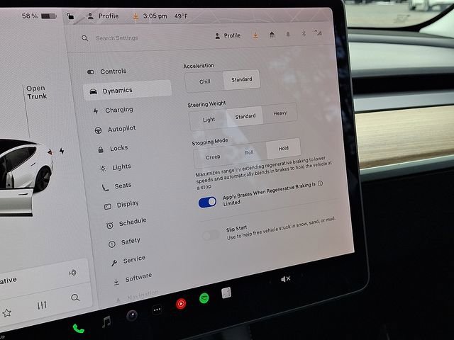 Used 2021 Tesla Model 3 Standard Range Plus image 25