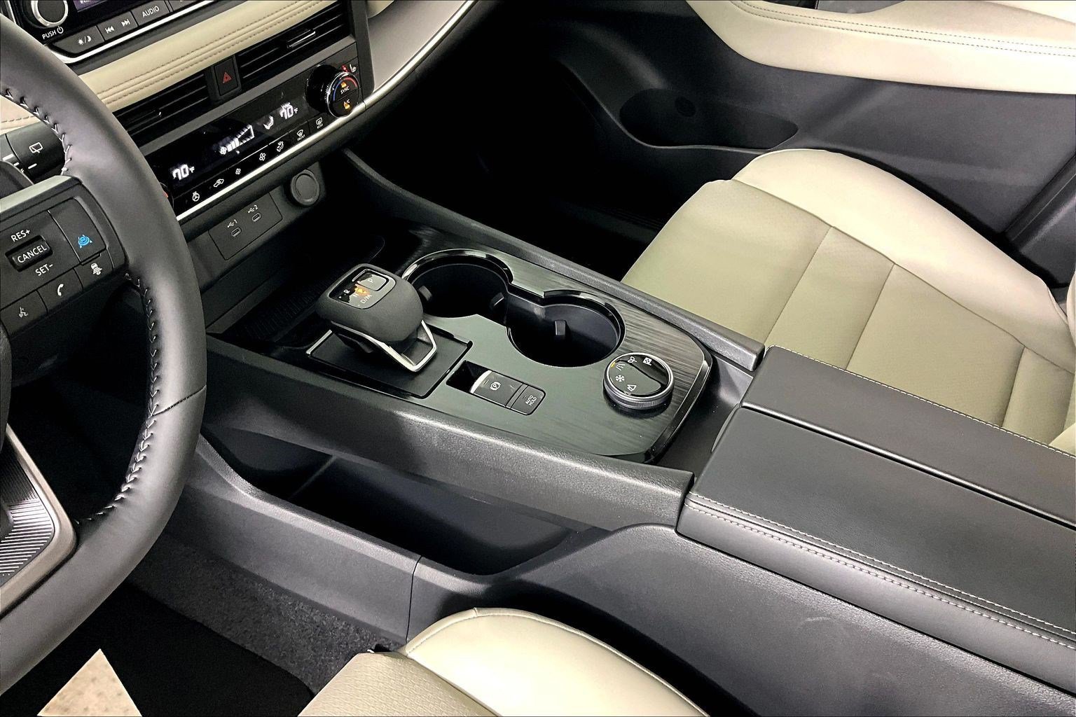 New 2026 Nissan Rogue Dark Armor AWD/4WD image 12