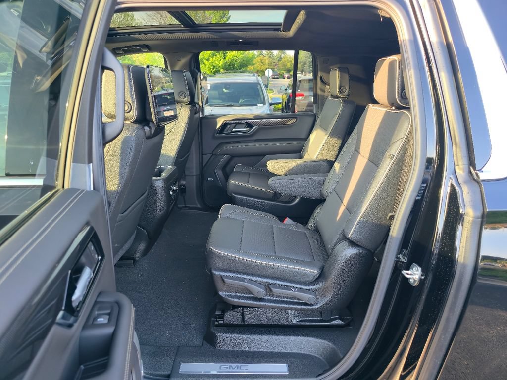 New 2026 GMC Yukon XL Elevation w/ Elevation Premium Package AWD/4WD image 24
