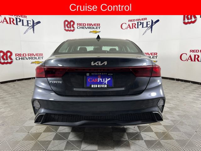 Used 2024 Kia Forte LXS image 7