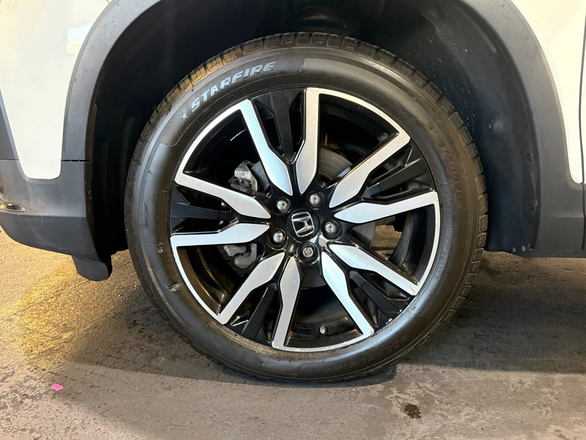 Used 2019 Honda Pilot Touring image 36