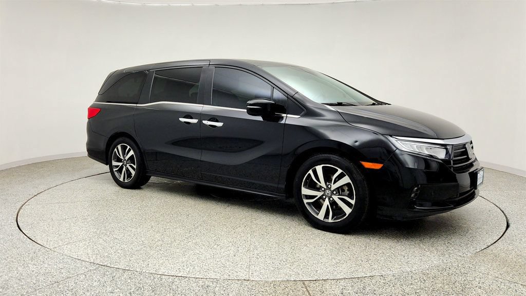 Used 2023 Honda Odyssey Touring image 3