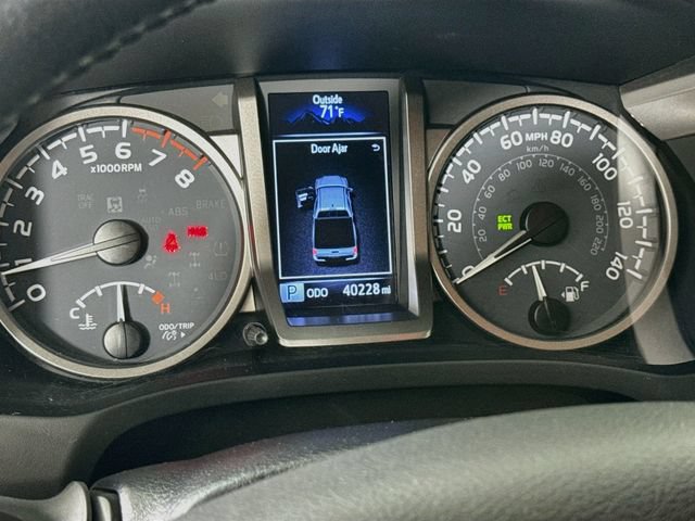 Used 2021 Toyota Tacoma SR5 AWD/4WD image 20