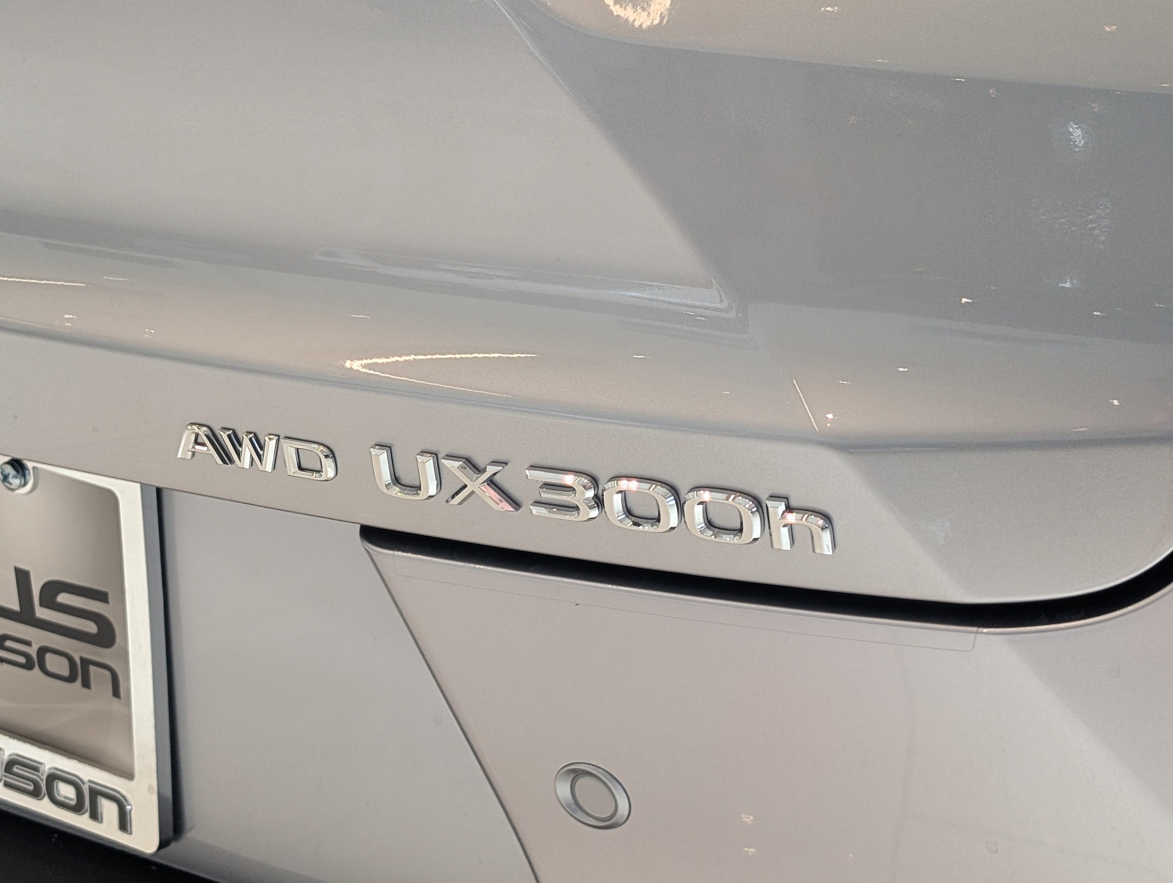 New 2026 Lexus UX 300h AWD image 5