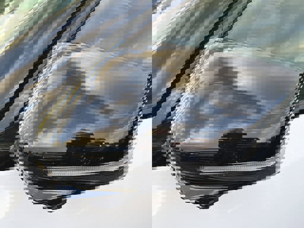 Certified 2025 Kia EV6 Light w/ Light LR Technology Package image 10