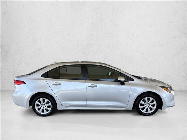 Used 2025 Toyota Corolla LE FWD video 4