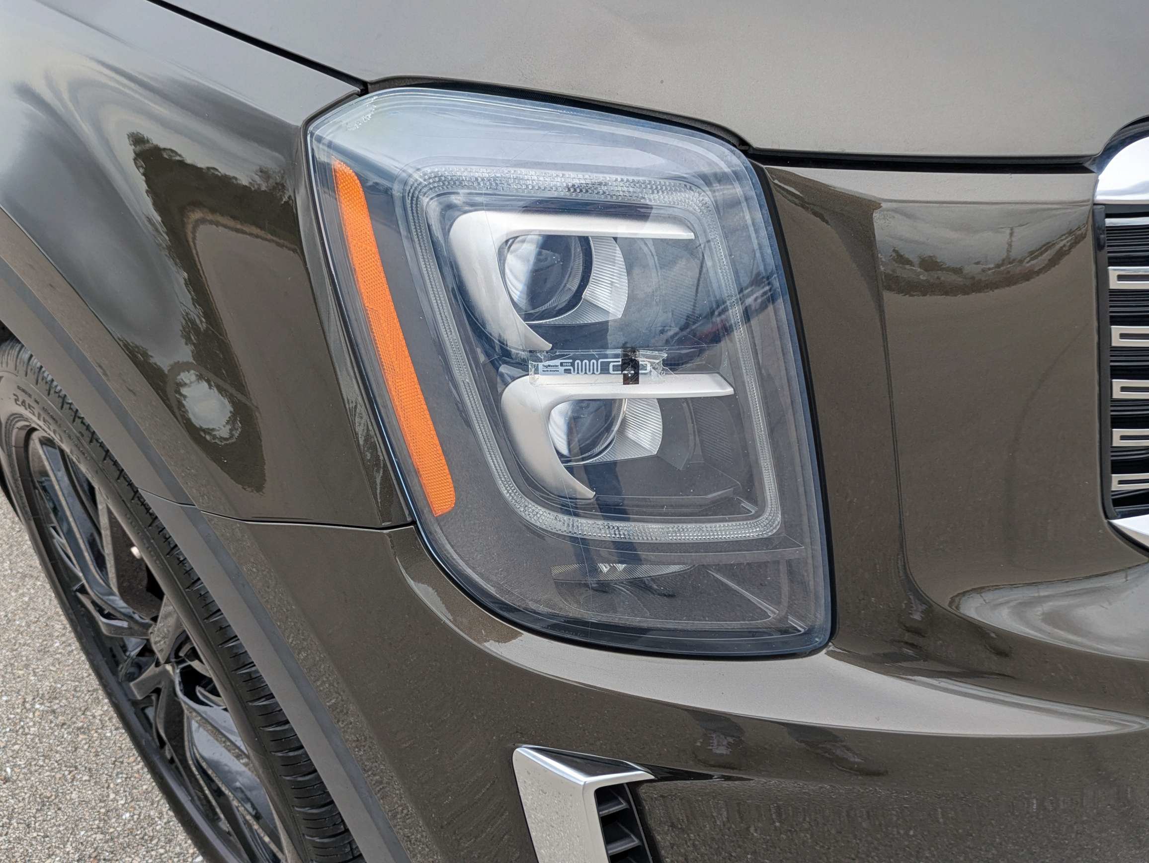 Certified 2021 Kia Telluride SX w/ Towing Package FWD image 10
