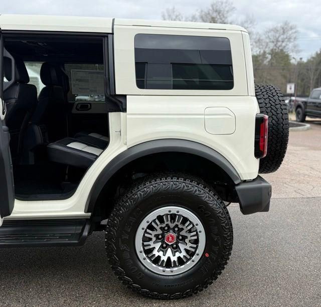 New 2026 Ford Bronco Outer Banks image 32