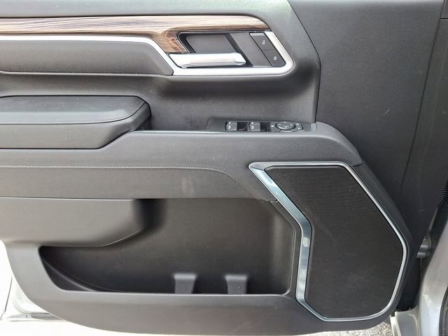 Used 2025 Chevrolet Silverado 2500 LT w/ Convenience Package image 12