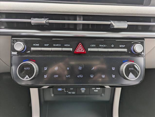New 2026 Hyundai Tucson Limited image 21