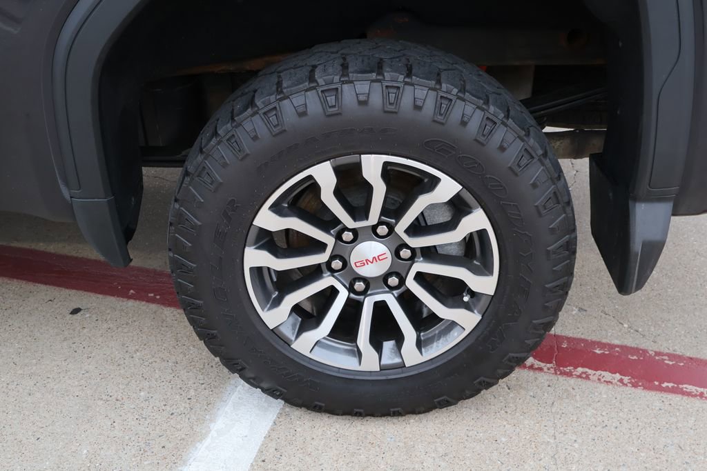 Used 2023 GMC Sierra 1500 AT4 w/ AT4 Premium Package image 12