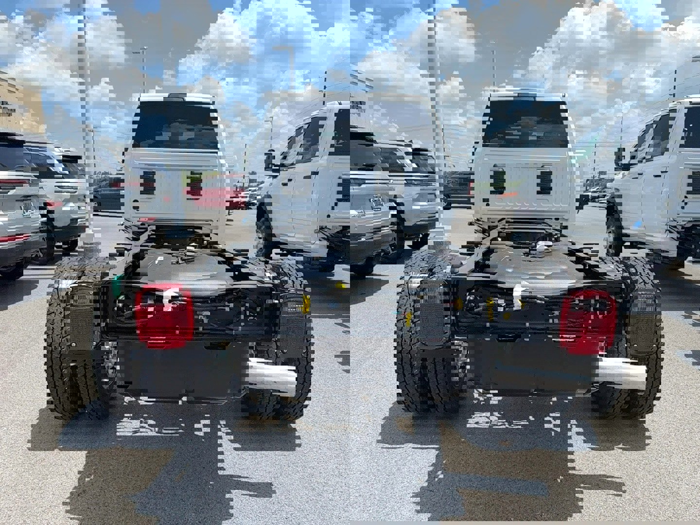 New 2025 RAM 5500 4x4 Crew Cab image 7