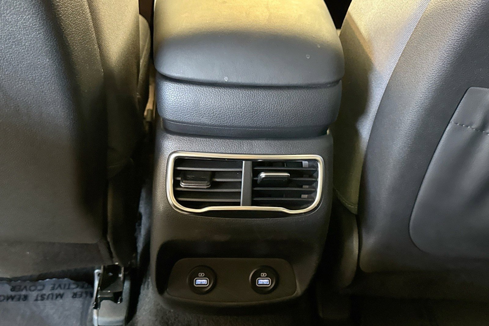 Used 2022 Hyundai Santa Fe SEL w/ Convenience Package image 23