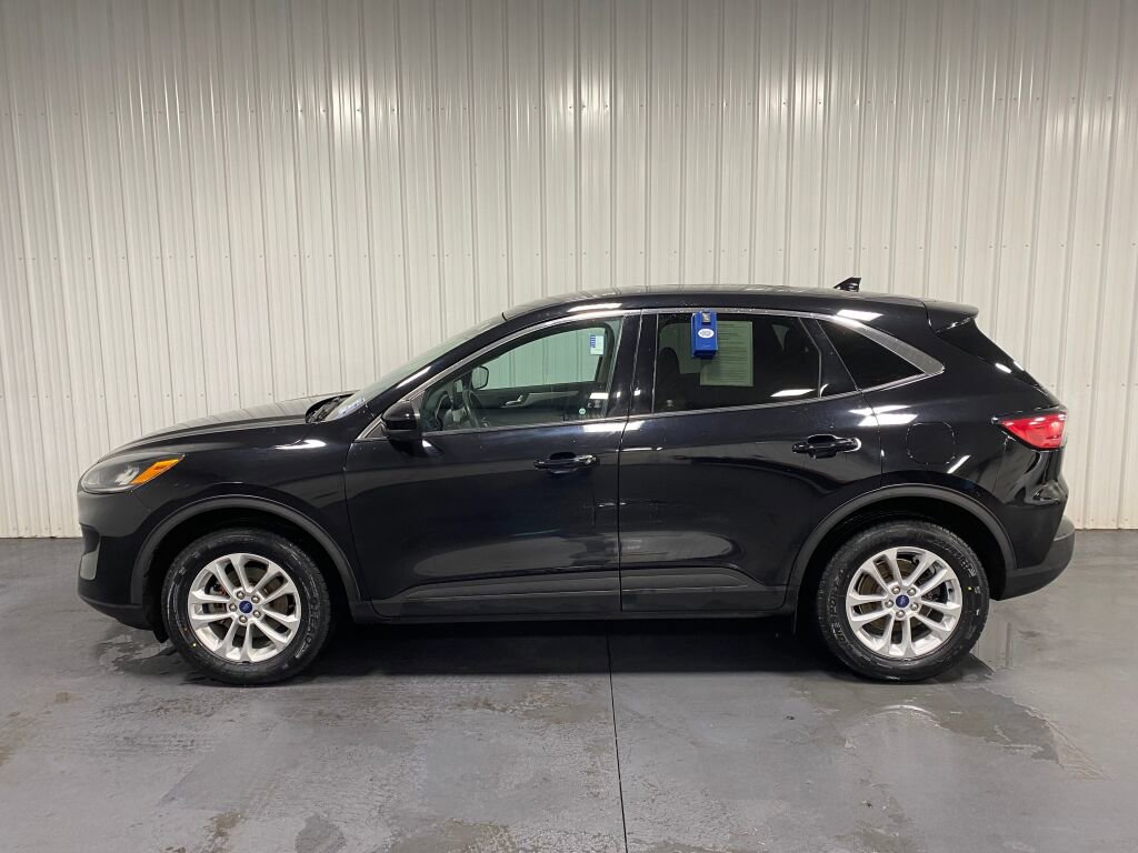 Used 2020 Ford Escape SE image 15