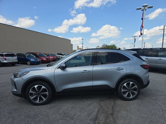 Used 2024 Ford Escape Platinum AWD/4WD image 8