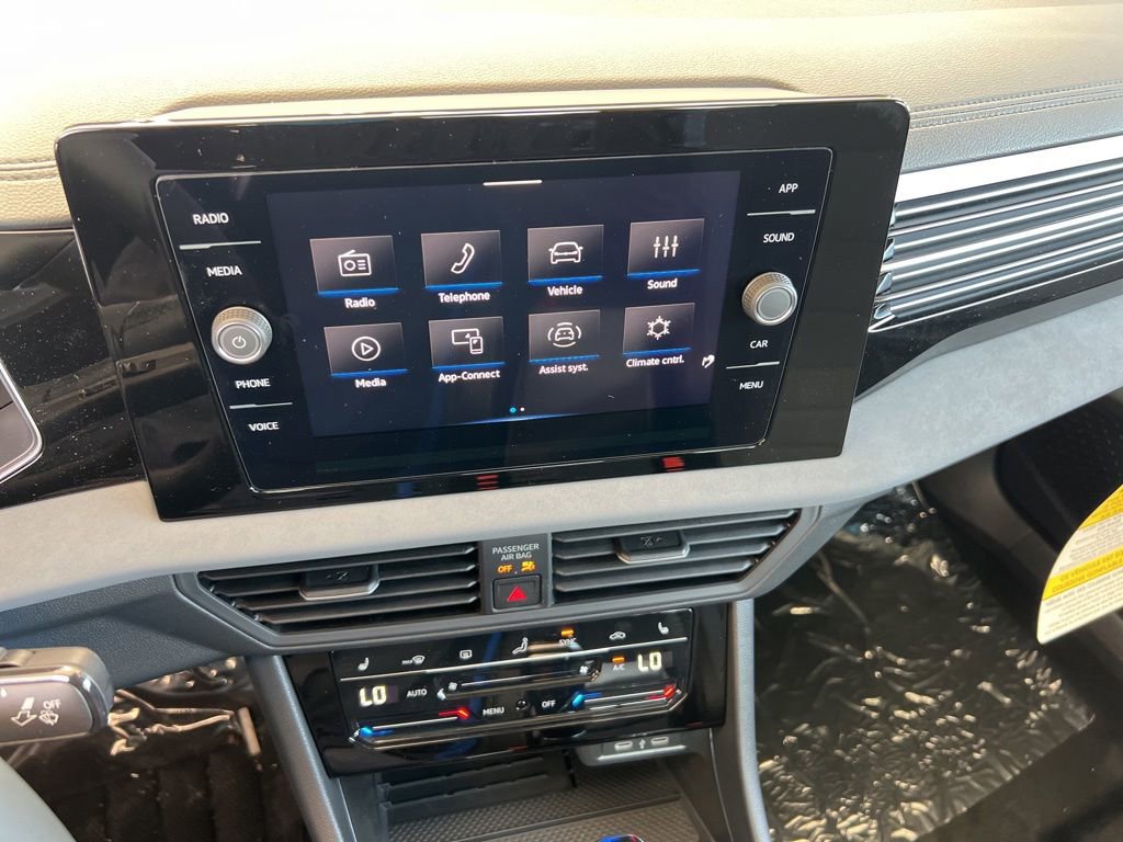 New 2026 Volkswagen Jetta SE FWD image 20