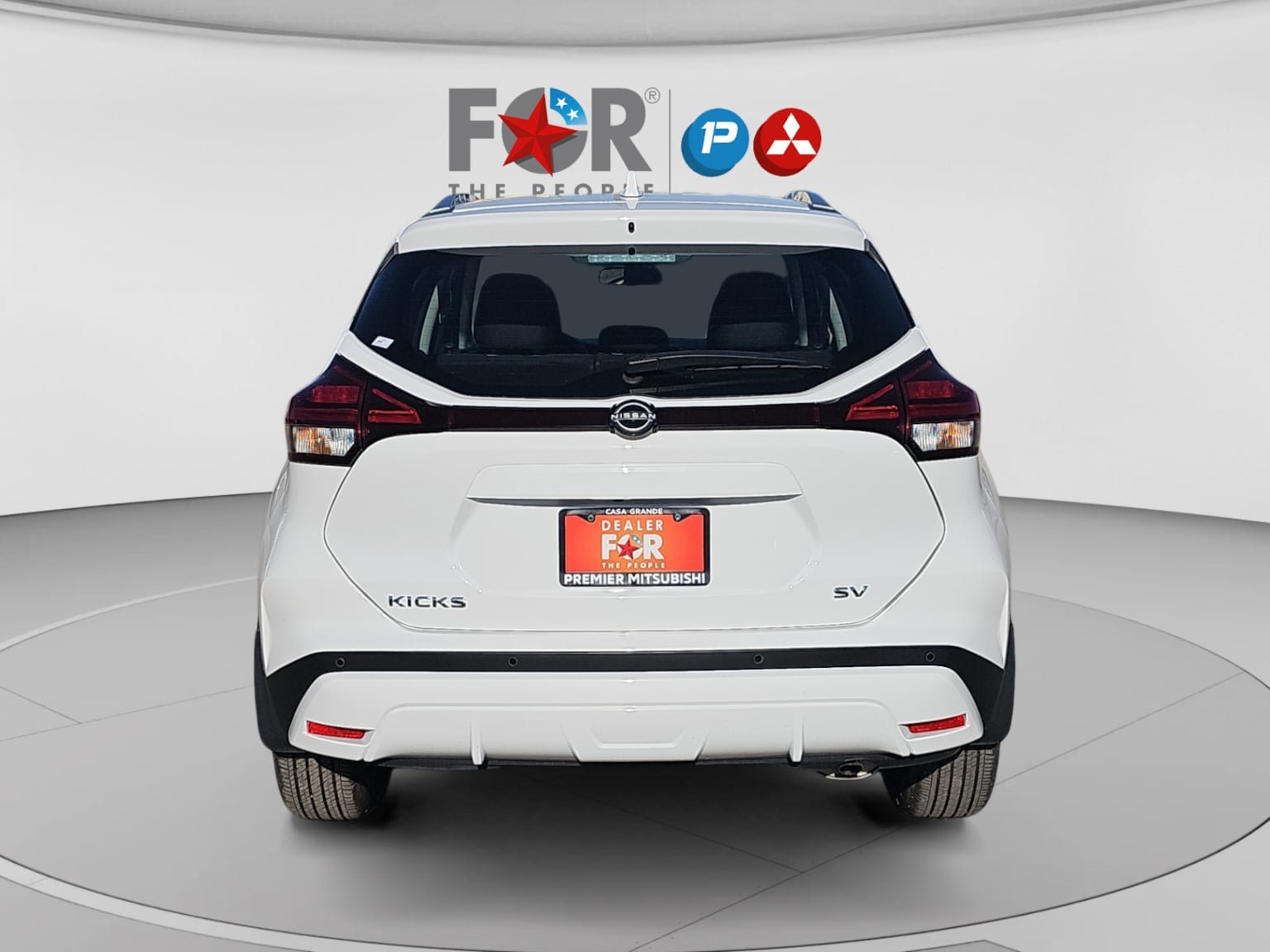 Used 2024 Nissan Kicks SV FWD image 4